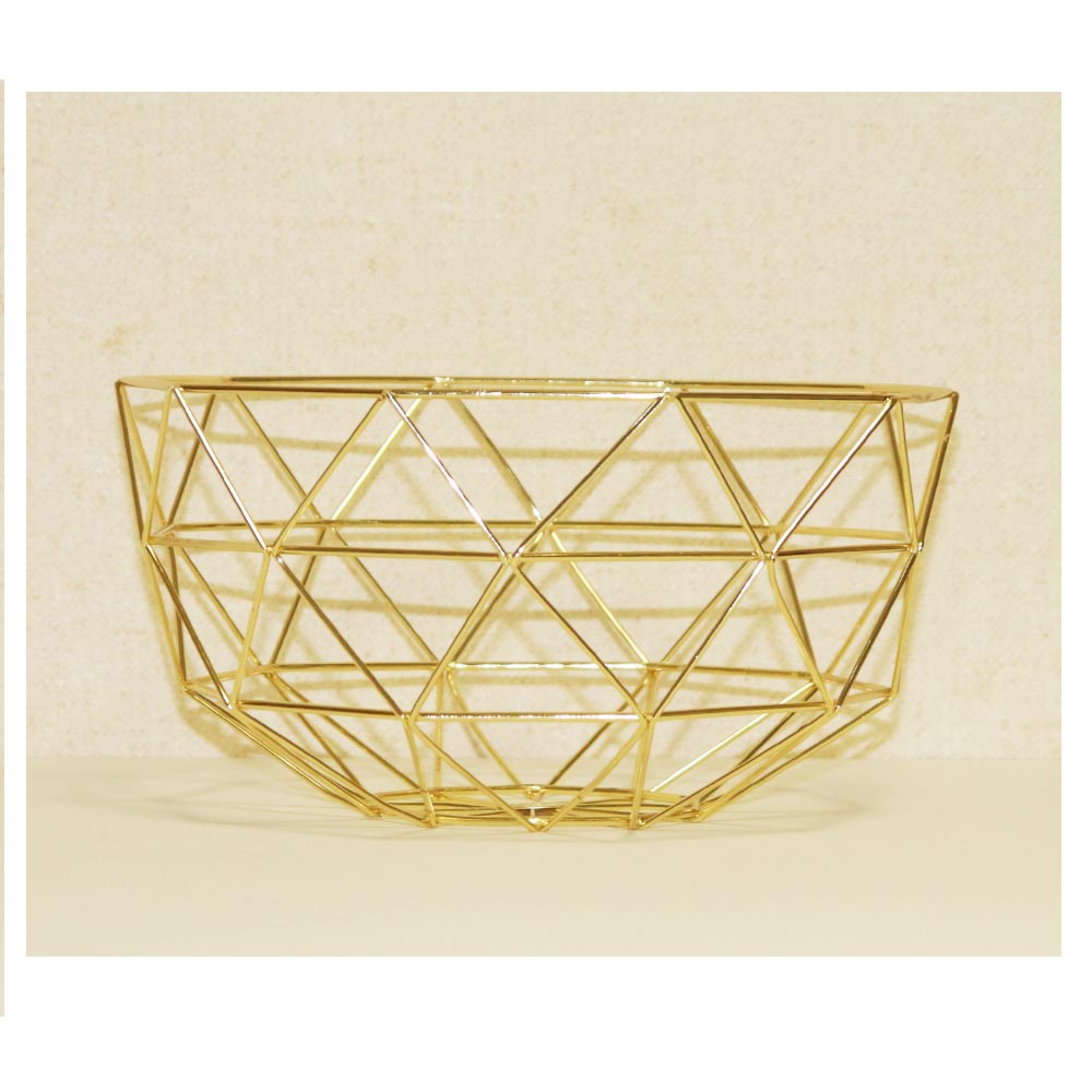 鉄製バスケット 北欧テイスト収納かご フルーツや小物の見せる収納に おしゃれスチールバスケット リビング・玄関・キッチンにも使える万能インテリア雑貨