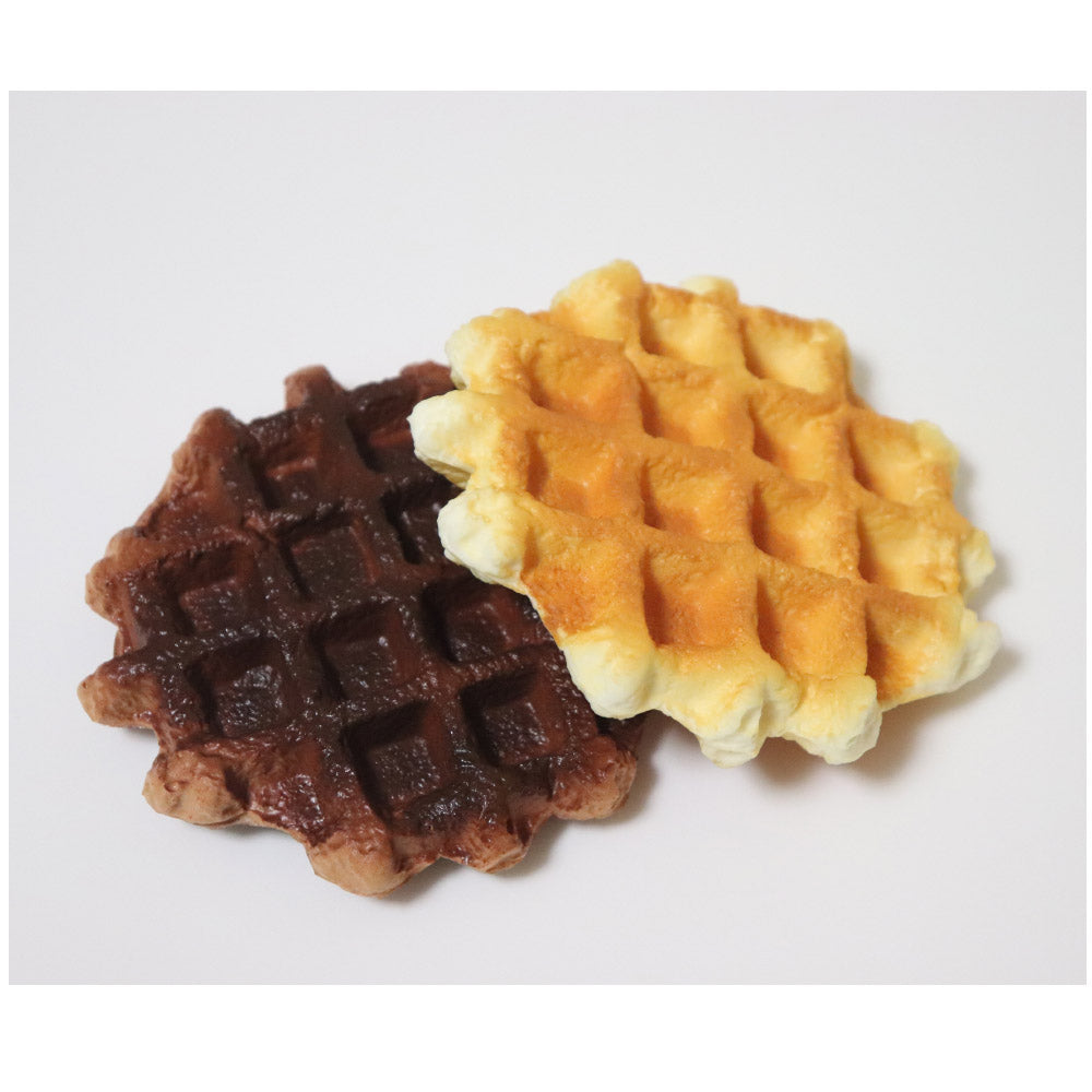 ワッフル お菓子模型 食品サンプル 食品模型 ディスプレイ カラー:チョコレート (1個)