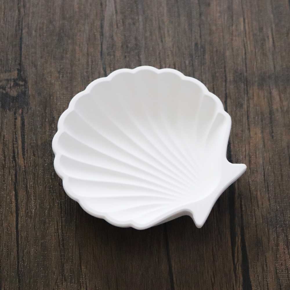 石膏風トレー　貝殻型　小皿　撮影用小道具　北欧風　ディスプレイ　インテリア小物　撮影小物