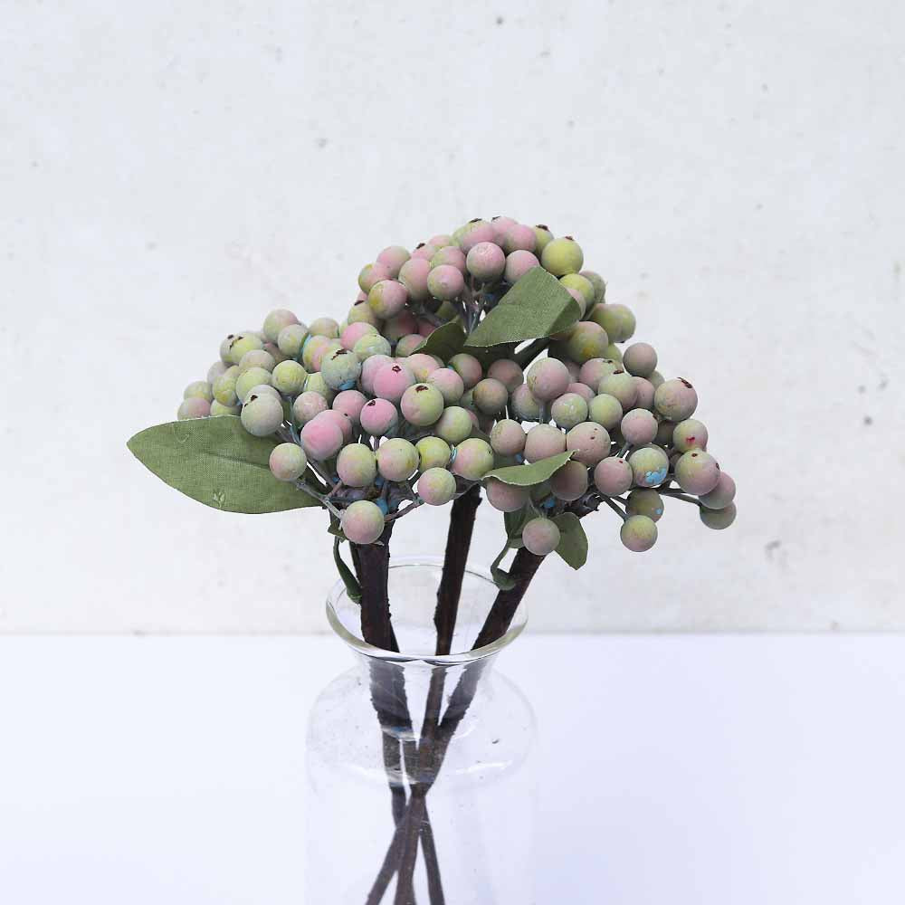 ブルーベリー ピック 1本 造花 実付き ベリー枝 フェイクグリーン 撮影小物 花材 カラー：グリーン